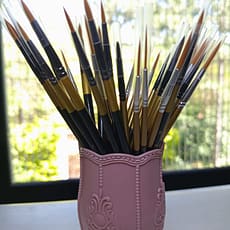 Pinceles Pinceles redondos y liner